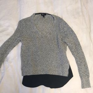 Banana Republic Sweater - Size M